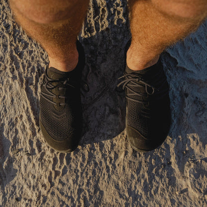 LONO FLOW Black Barefoot Shoes